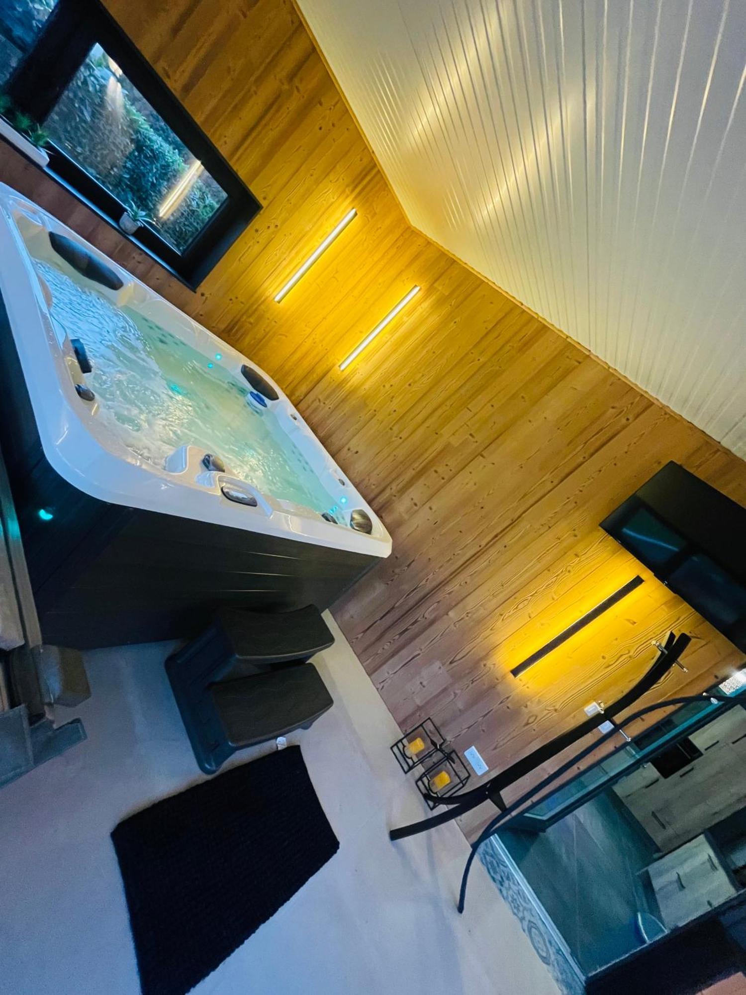 Maison Gite Chez Nounou Sauna Jacuzzi Jardin Arbore Etting Екстер'єр фото